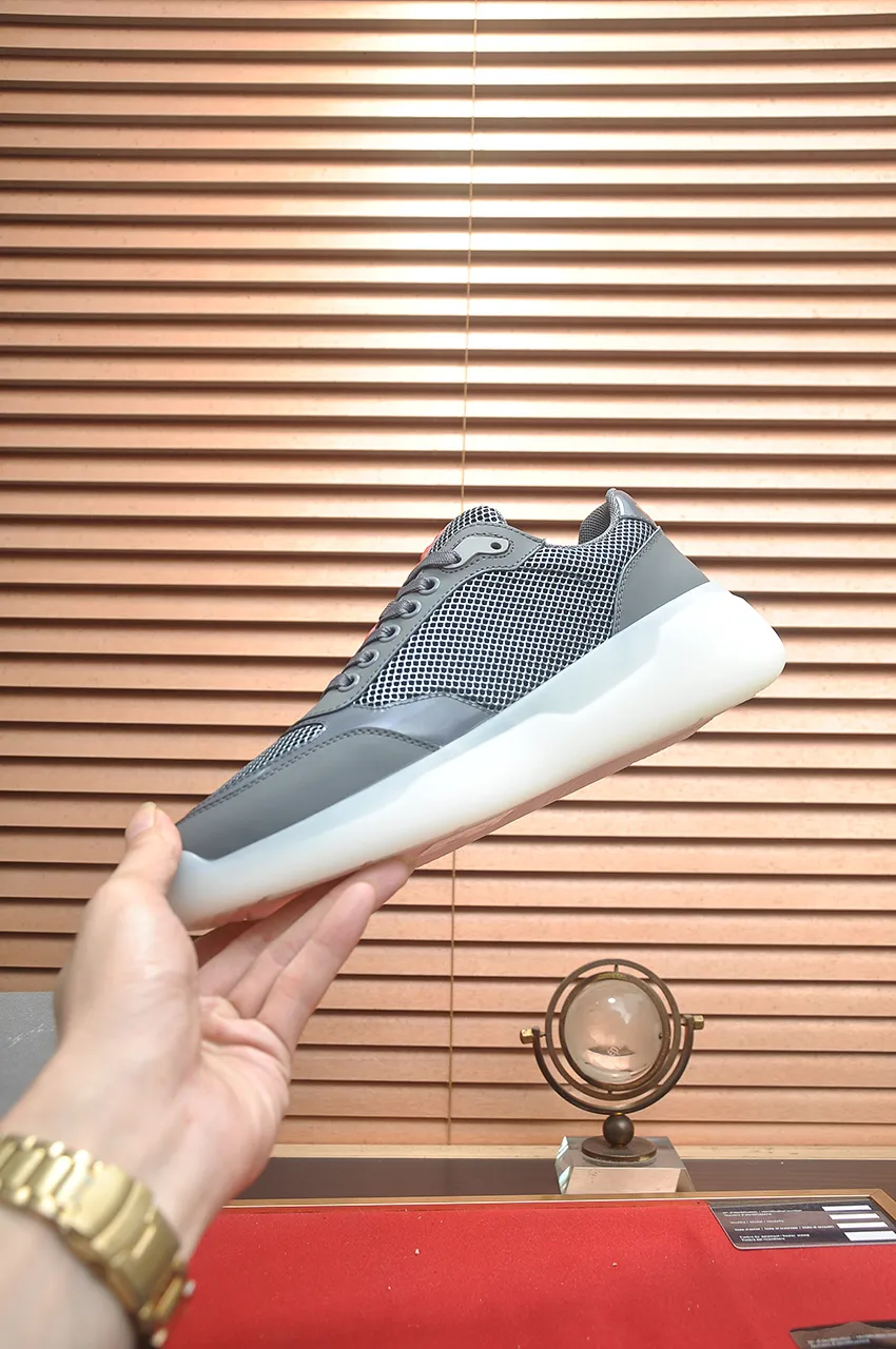 Men's shoes 💰620💶 [PRADA] Top original, new season, high quality original goods, top high mercerized cowhide combined with original breathable fabric + imported glue, imported stretch fabric inside with original cowhide feet, original thick outsole! Quality guaranteed! Code 38-45 (45 customized)